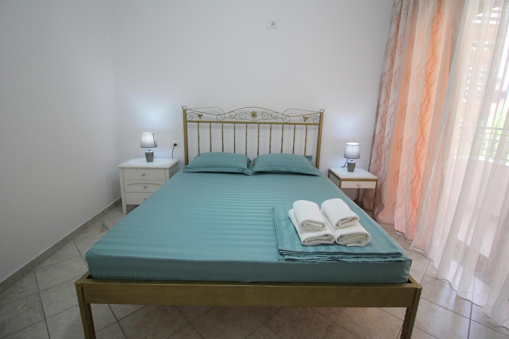 Ortus Rooms Sarande Bagian luar foto