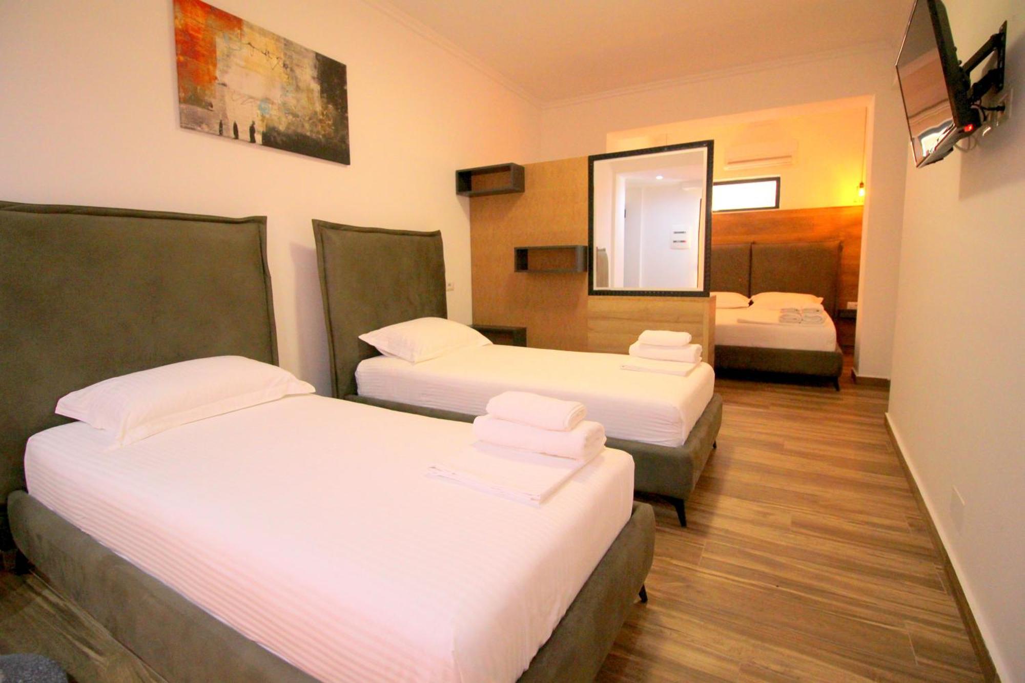 Ortus Rooms Sarande Bagian luar foto