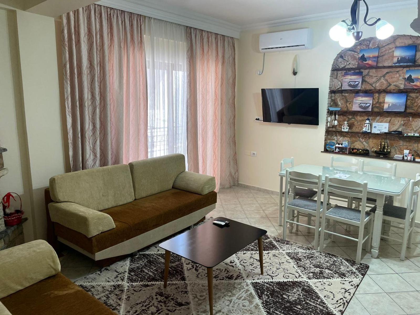Ortus Rooms Sarande Bagian luar foto